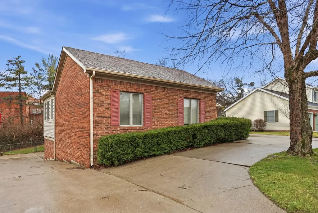 3504 Cheddington Lane Lexington KY 40502