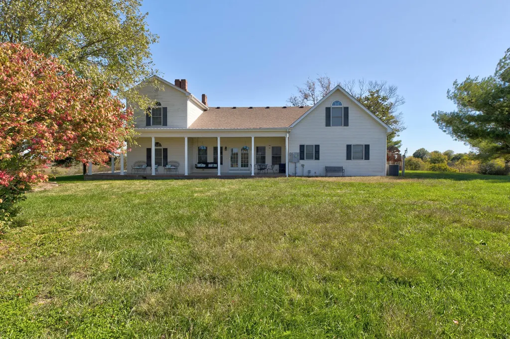 1332 Paris Road Mt Sterling KY 40353