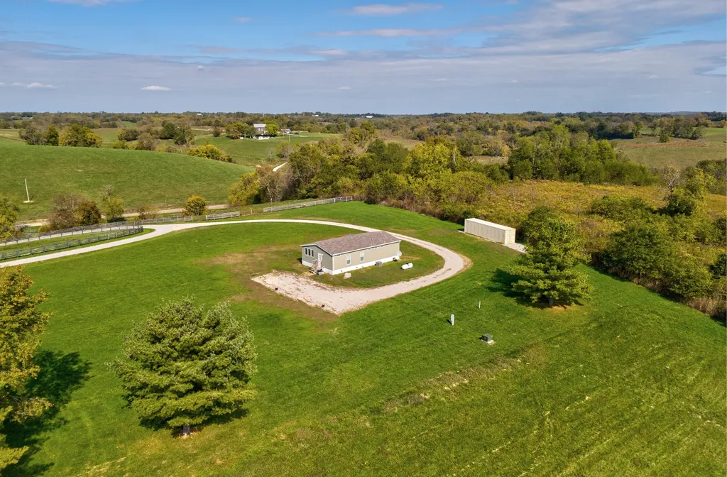 1332 Paris Road Mt Sterling KY 40353