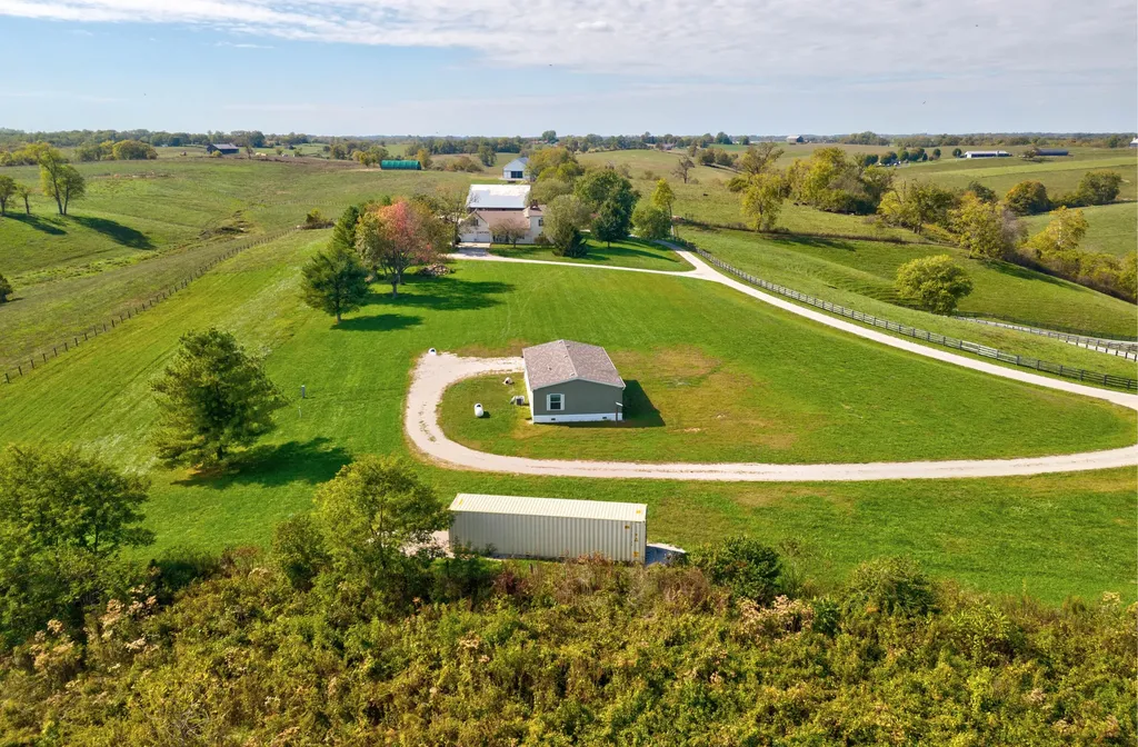 1332 Paris Road Mt Sterling KY 40353