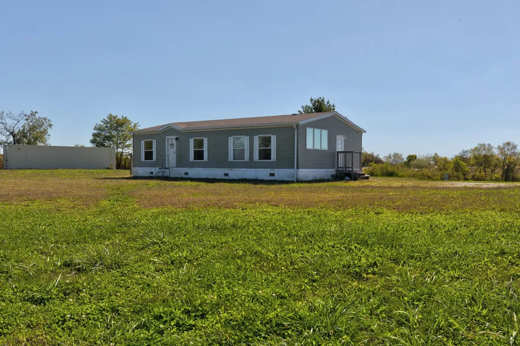 1332 Paris Road Mt Sterling KY 40353