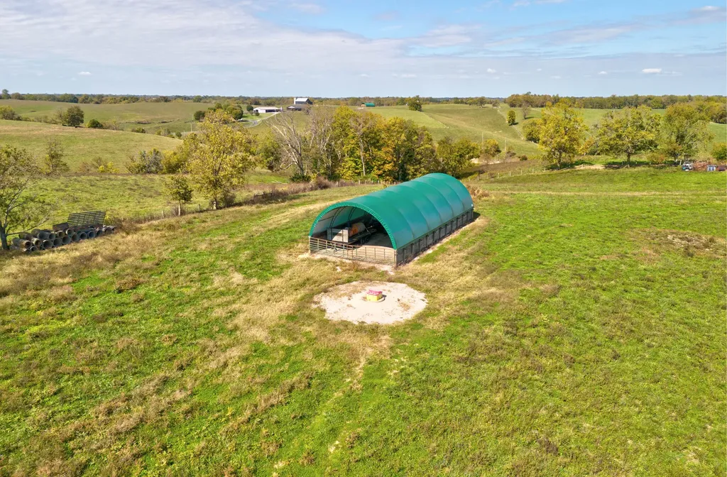 1332 Paris Road Mt Sterling KY 40353