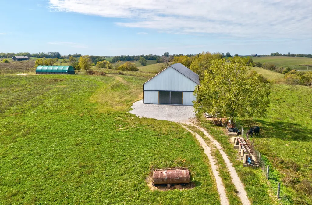 1332 Paris Road Mt Sterling KY 40353