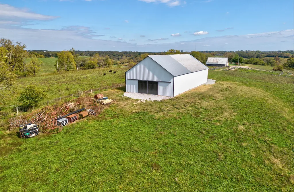 1332 Paris Road Mt Sterling KY 40353