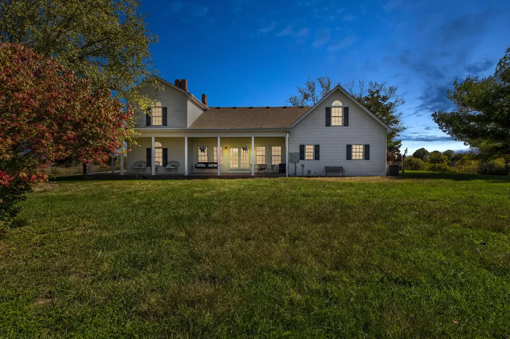 1332 Paris Road Mt Sterling KY 40353