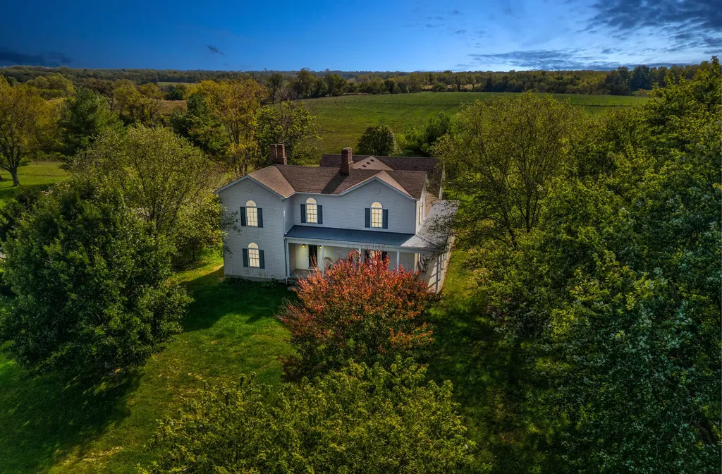 1332 Paris Road Mt Sterling KY 40353