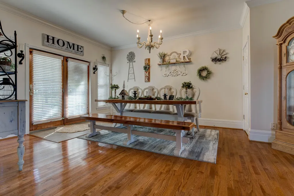 1332 Paris Road Mt Sterling KY 40353