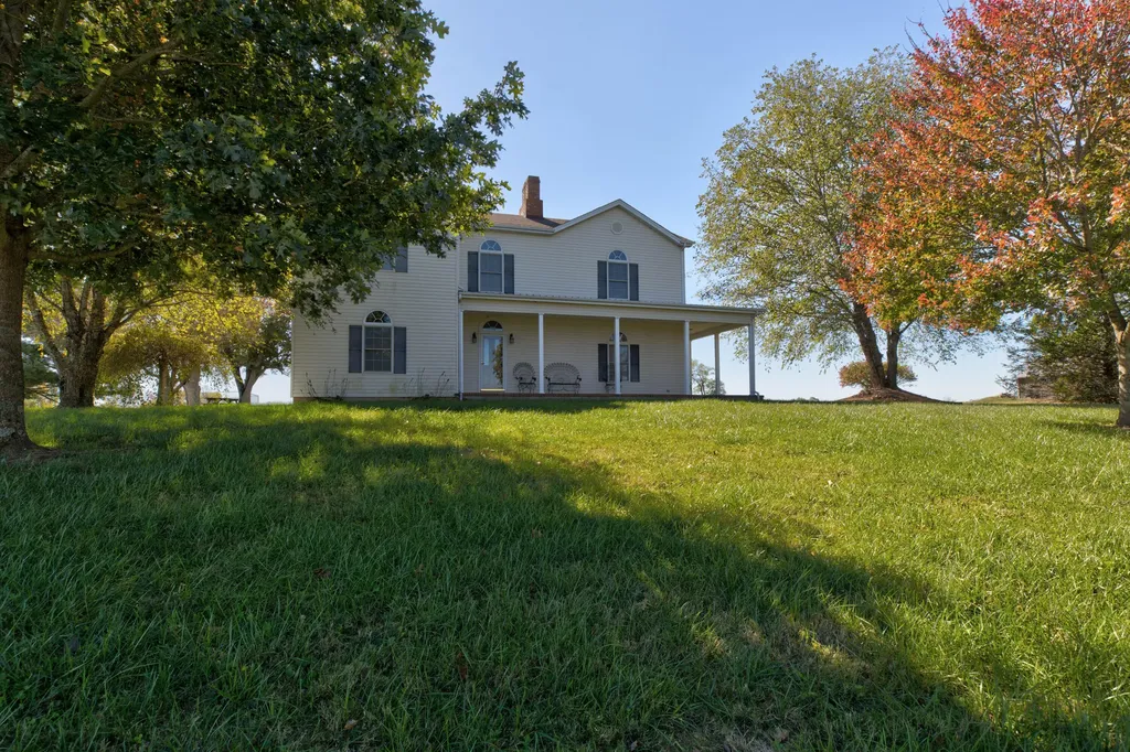 1332 Paris Road Mt Sterling KY 40353