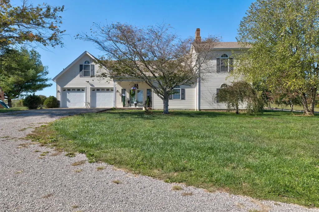 1332 Paris Road Mt Sterling KY 40353