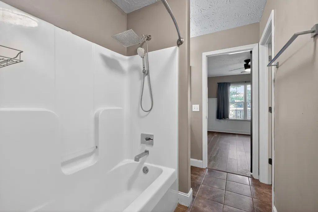 141 Leatherwood Lane Lexington KY 40511