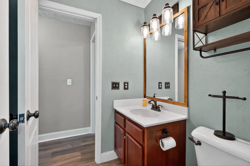 141 Leatherwood Lane Lexington KY 40511