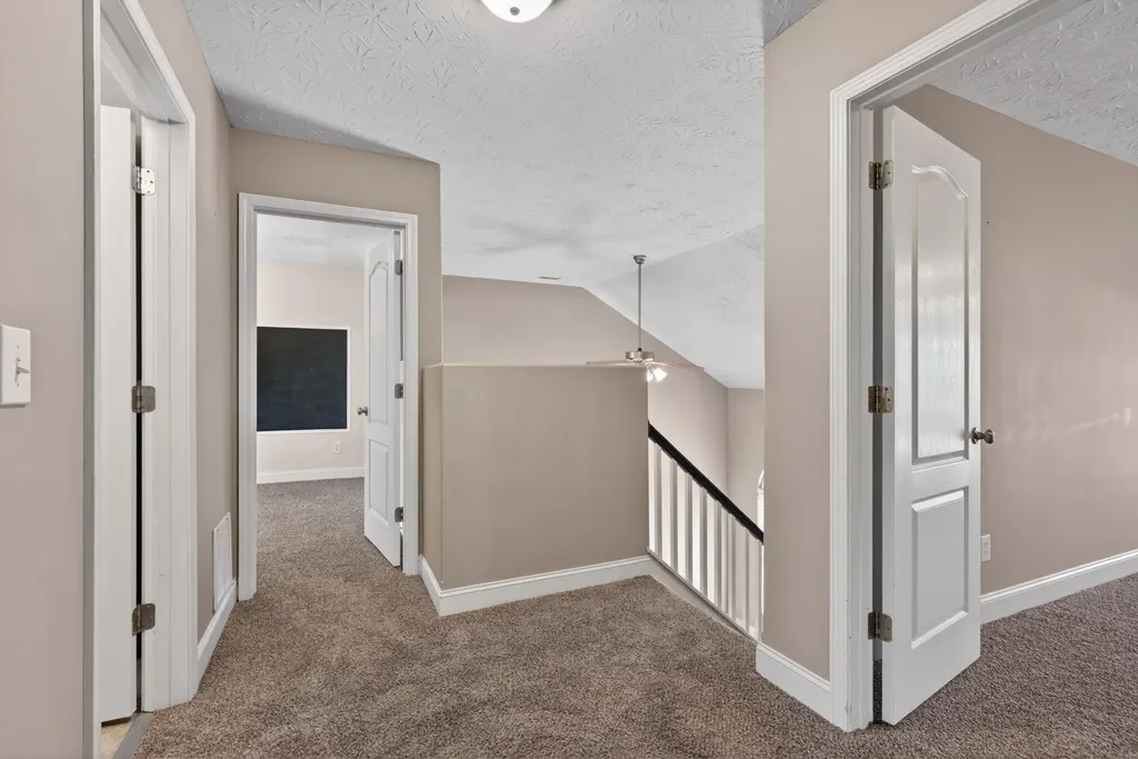 141 Leatherwood Lane Lexington KY 40511