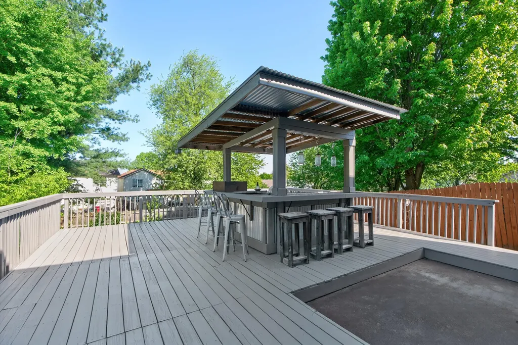 141 Leatherwood Lane Lexington KY 40511