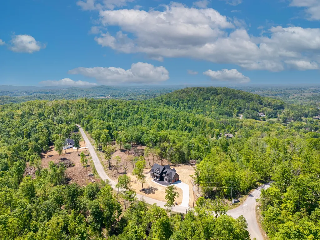 31 Knights Lane Somerset KY 42503