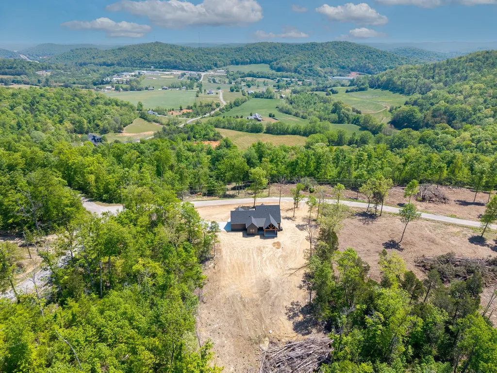 31 Knights Lane Somerset KY 42503