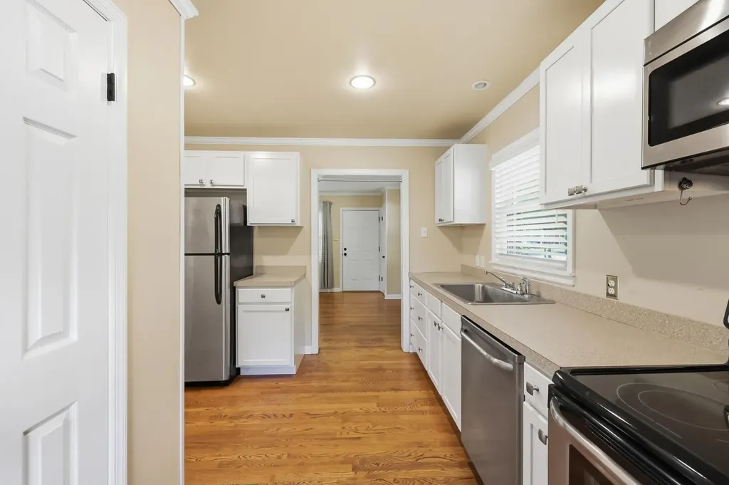 263 Bassett Avenue Lexington KY 40502