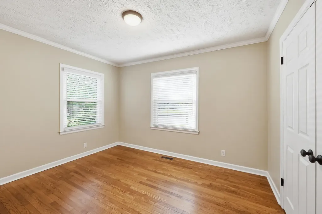 263 Bassett Avenue Lexington KY 40502