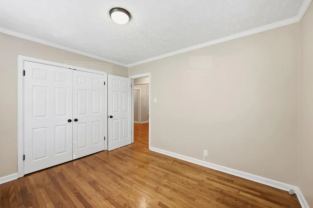 263 Bassett Avenue Lexington KY 40502