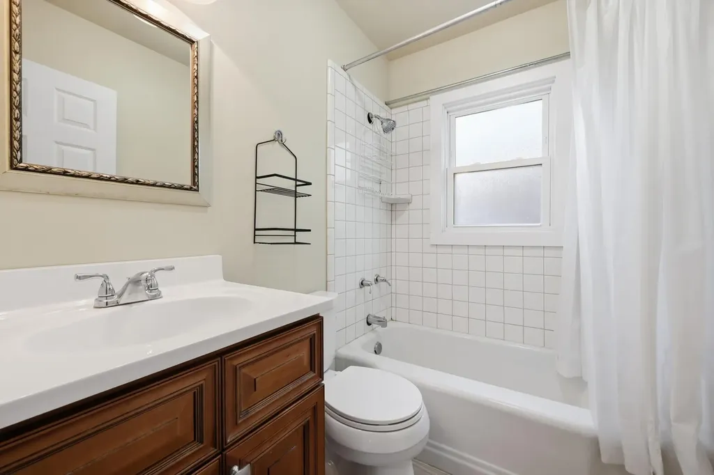 263 Bassett Avenue Lexington KY 40502