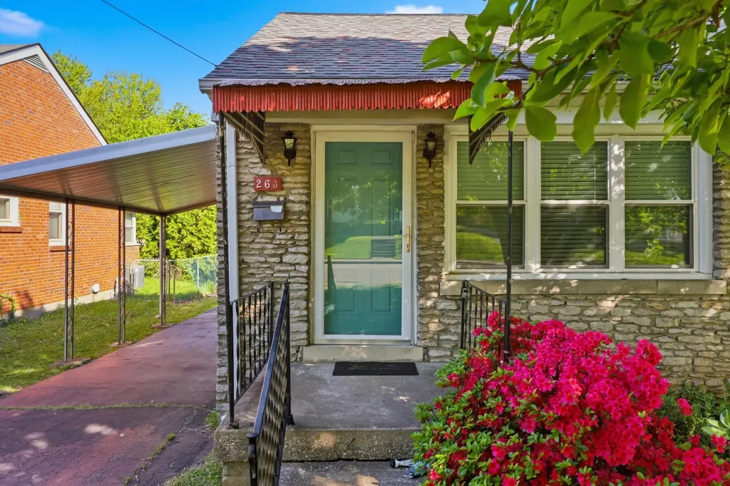 263 Bassett Avenue Lexington KY 40502