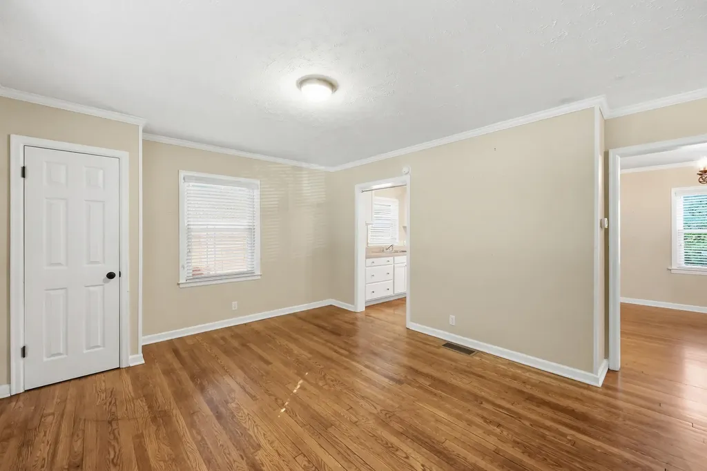 263 Bassett Avenue Lexington KY 40502