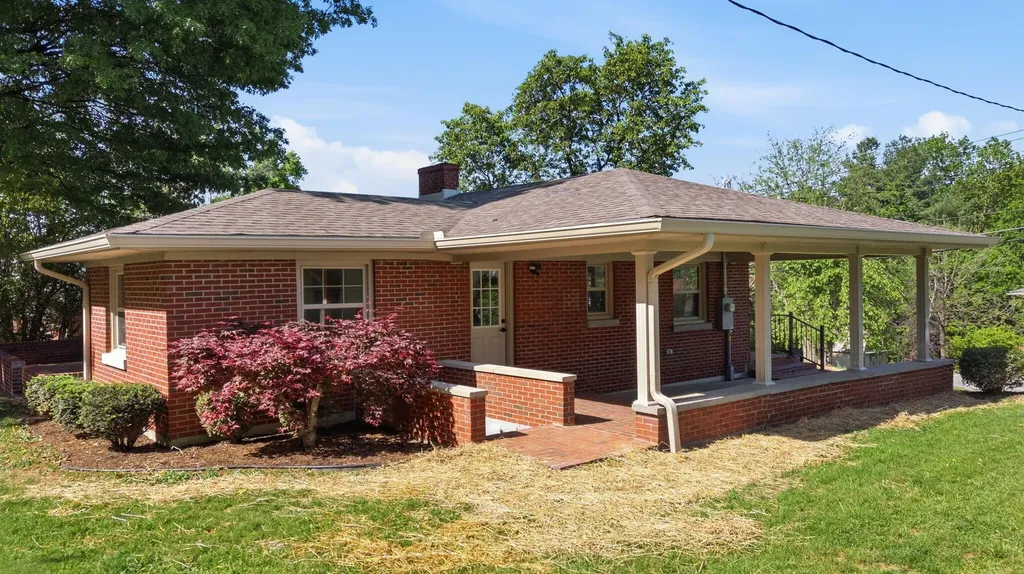122 Meadowlark Drive Richmond KY 40475