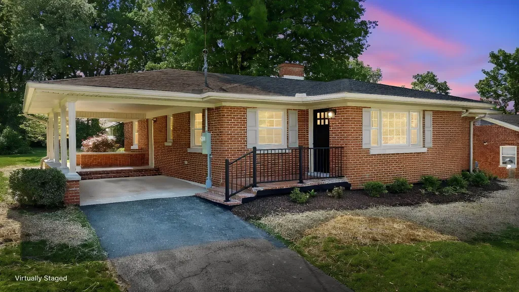 122 Meadowlark Drive Richmond KY 40475