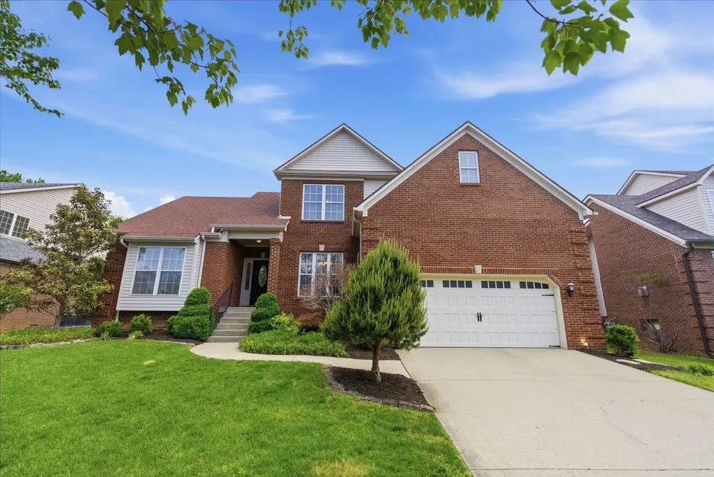 3261 Sebastian Lane Lexington KY 40513