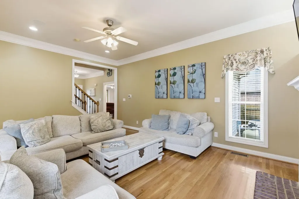 3261 Sebastian Lane Lexington KY 40513