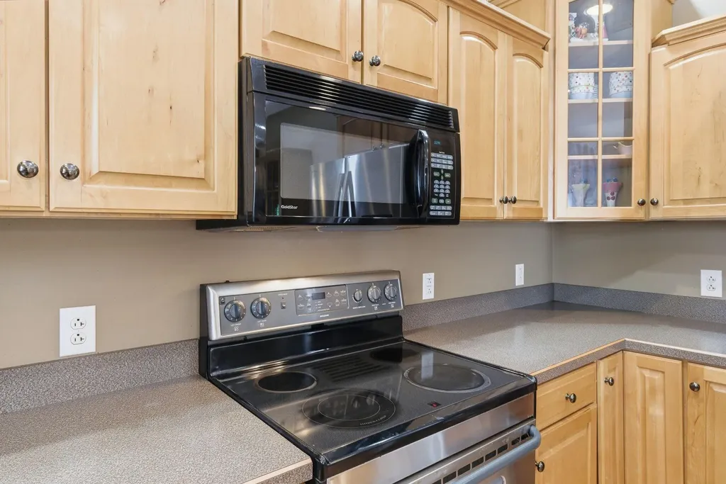 3261 Sebastian Lane Lexington KY 40513