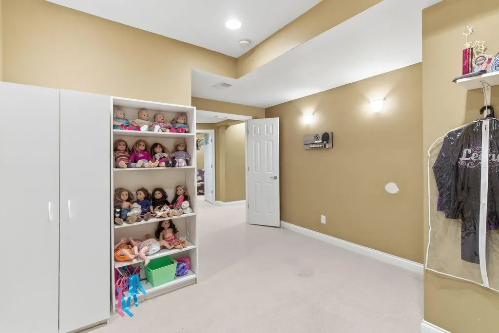 3261 Sebastian Lane Lexington KY 40513