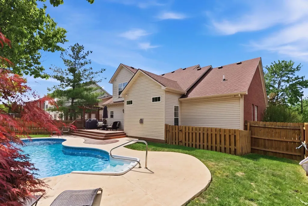 3261 Sebastian Lane Lexington KY 40513