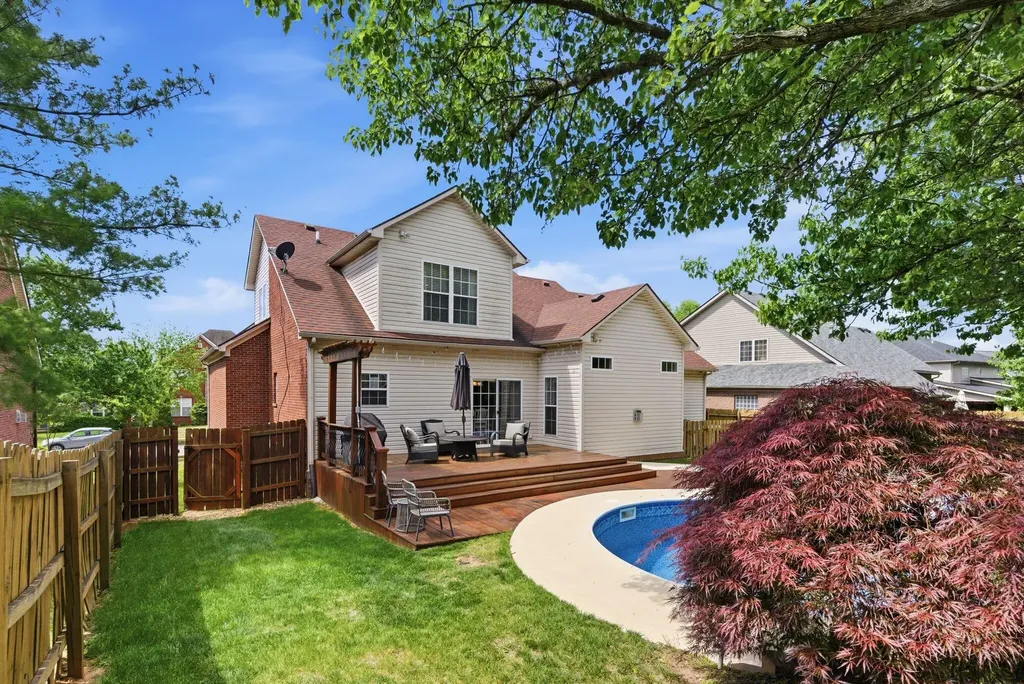3261 Sebastian Lane Lexington KY 40513