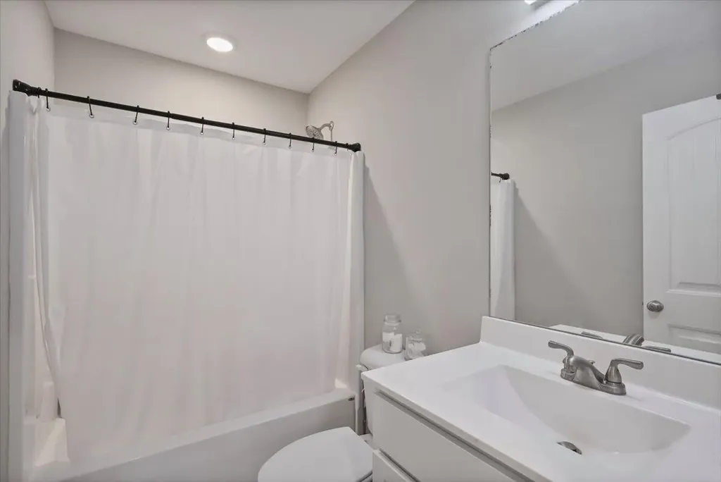 263 Crabtree Lane Bowling Green KY 42103