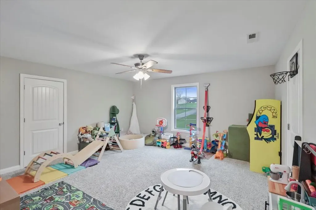 263 Crabtree Lane Bowling Green KY 42103