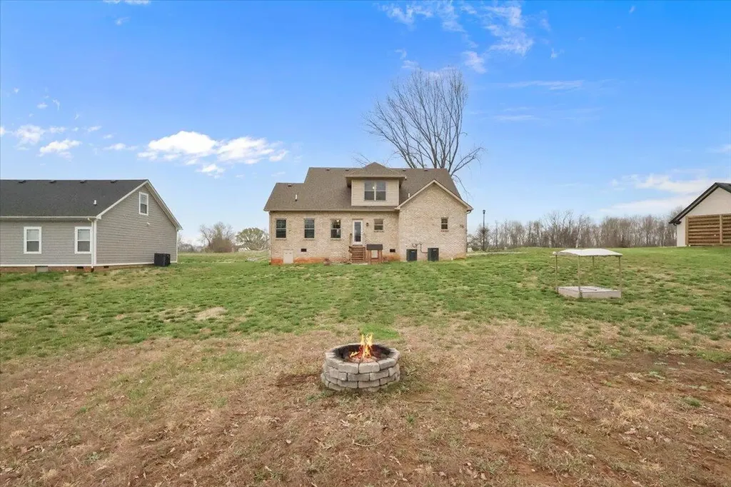 263 Crabtree Lane Bowling Green KY 42103