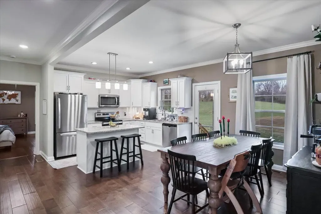 263 Crabtree Lane Bowling Green KY 42103