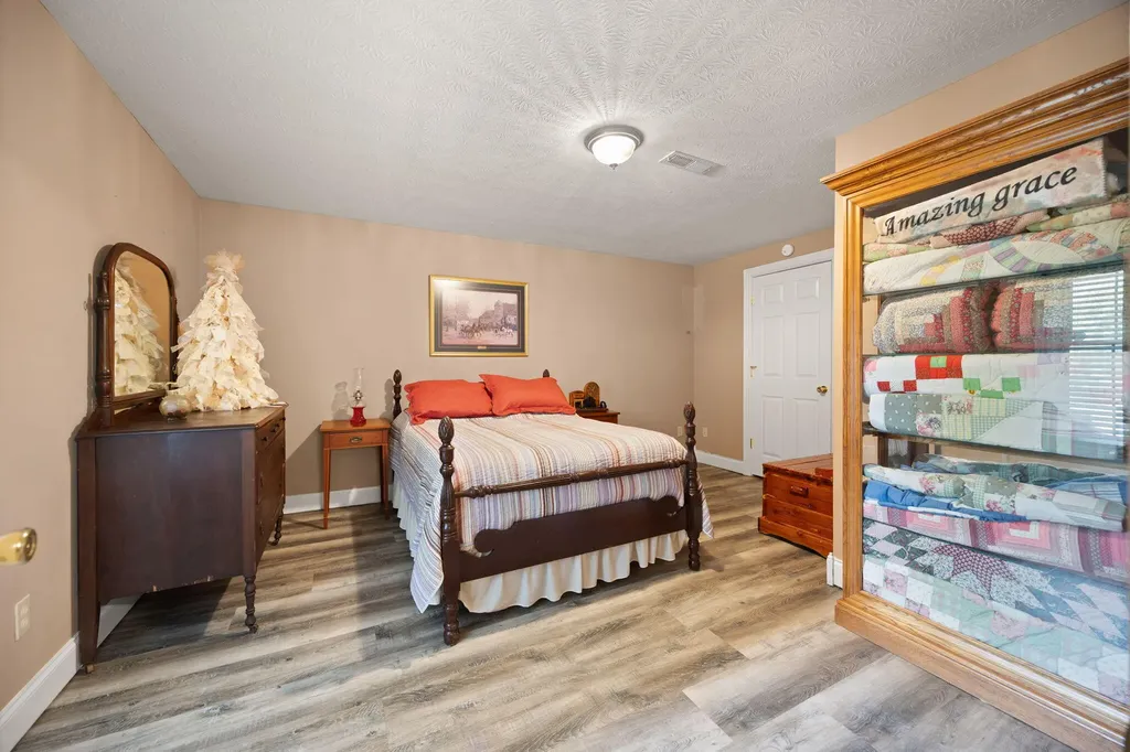 121 View Point Drive Somerset KY 42503