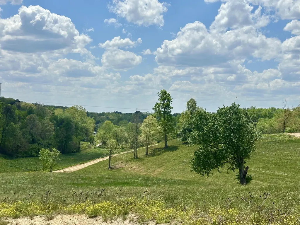 950 Pittsburg Landing London KY 40741