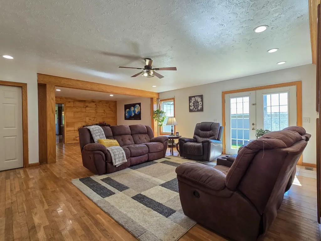 3014 Poplar Hill Road Liberty KY 42539