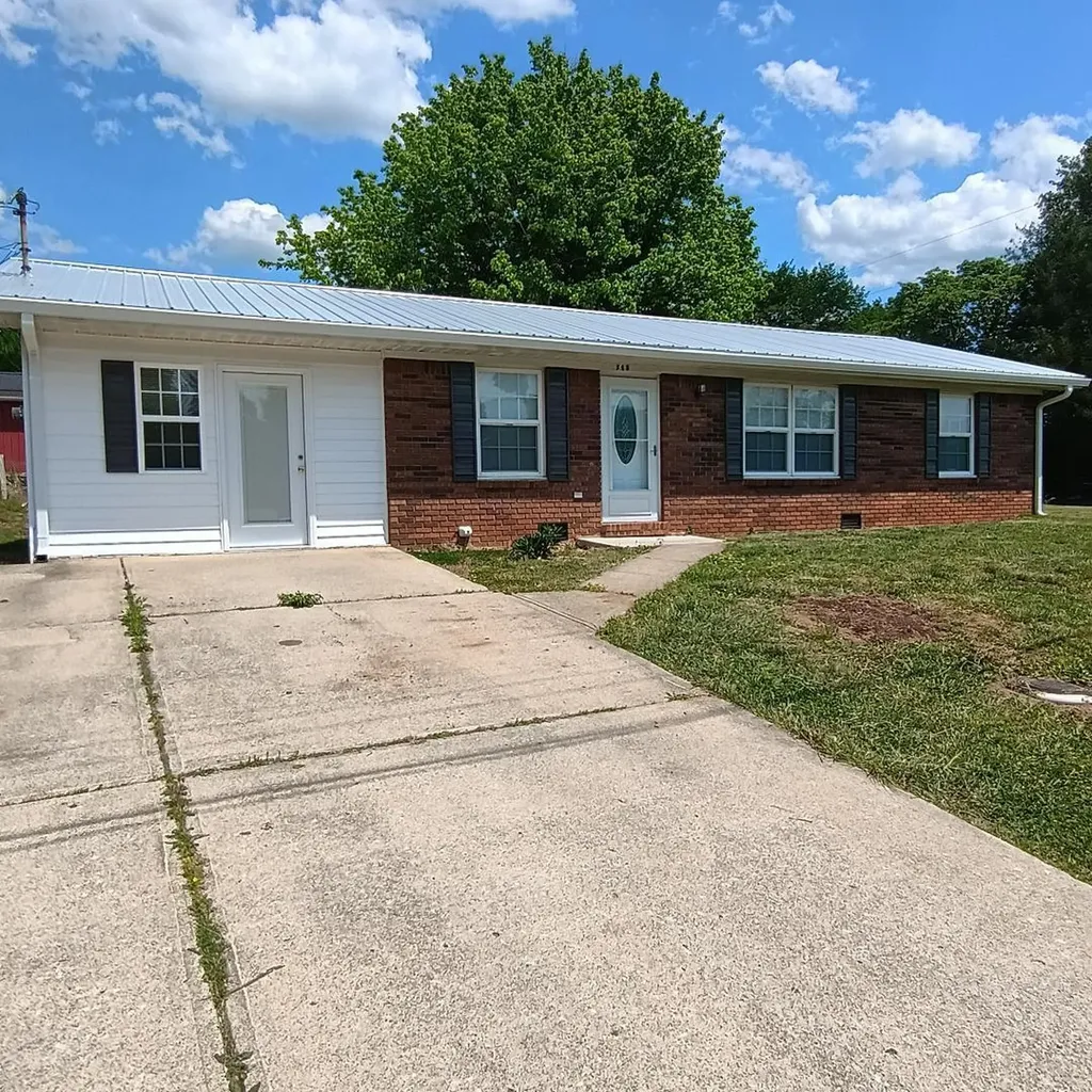 323 Tennessee Avenue Monticello KY 42633
