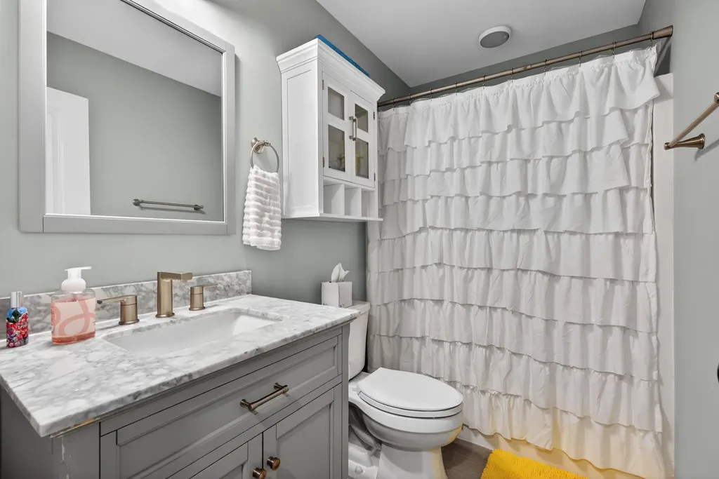 1065 Sawgrass Cove Lexington KY 40509