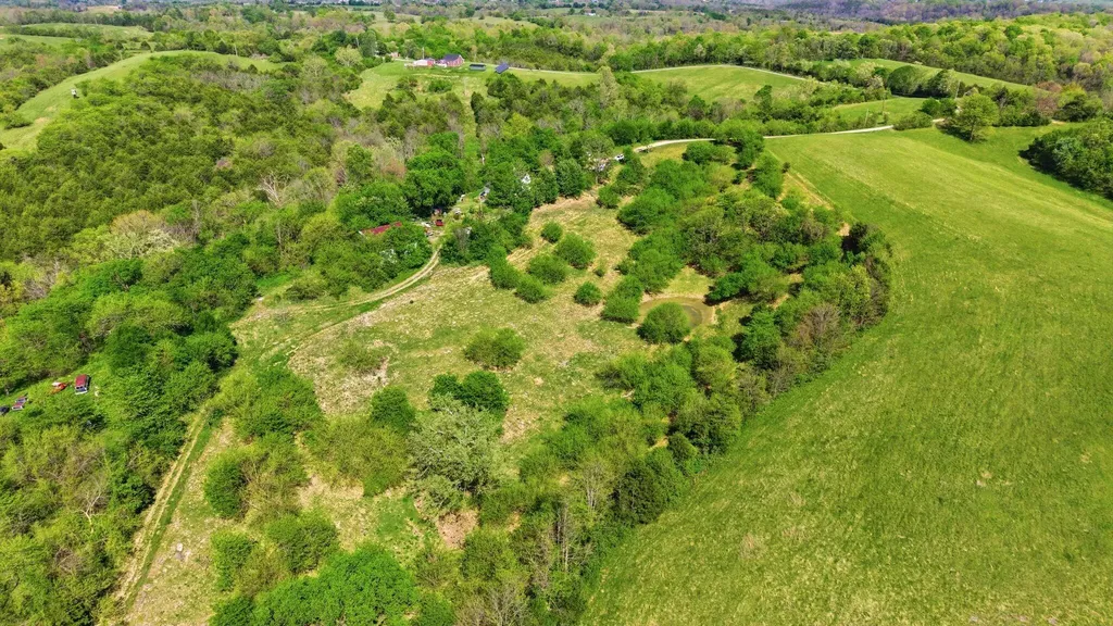1092 Bushtown Road Harrodsburg KY 40330