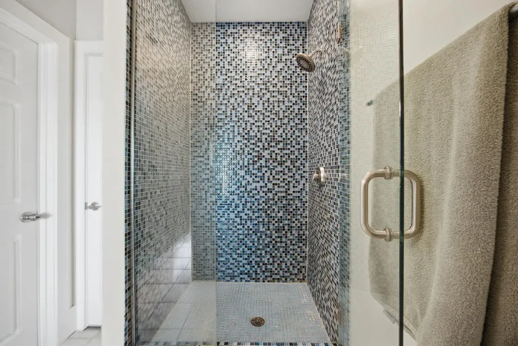 261 S Limestone Lexington KY 40508
