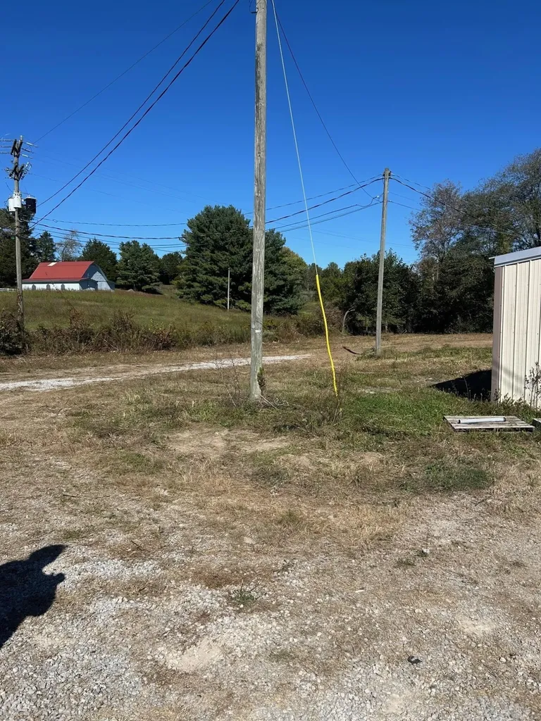 2688 Highway 90 Bronston KY 42518