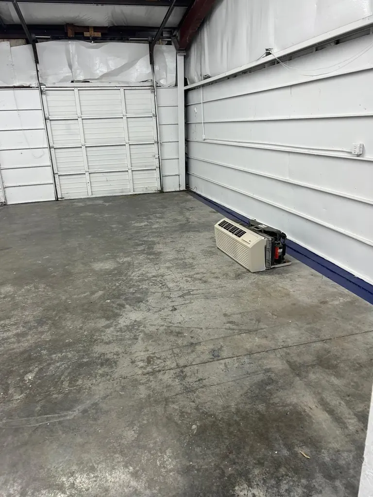 2688 Highway 90 Bronston KY 42518