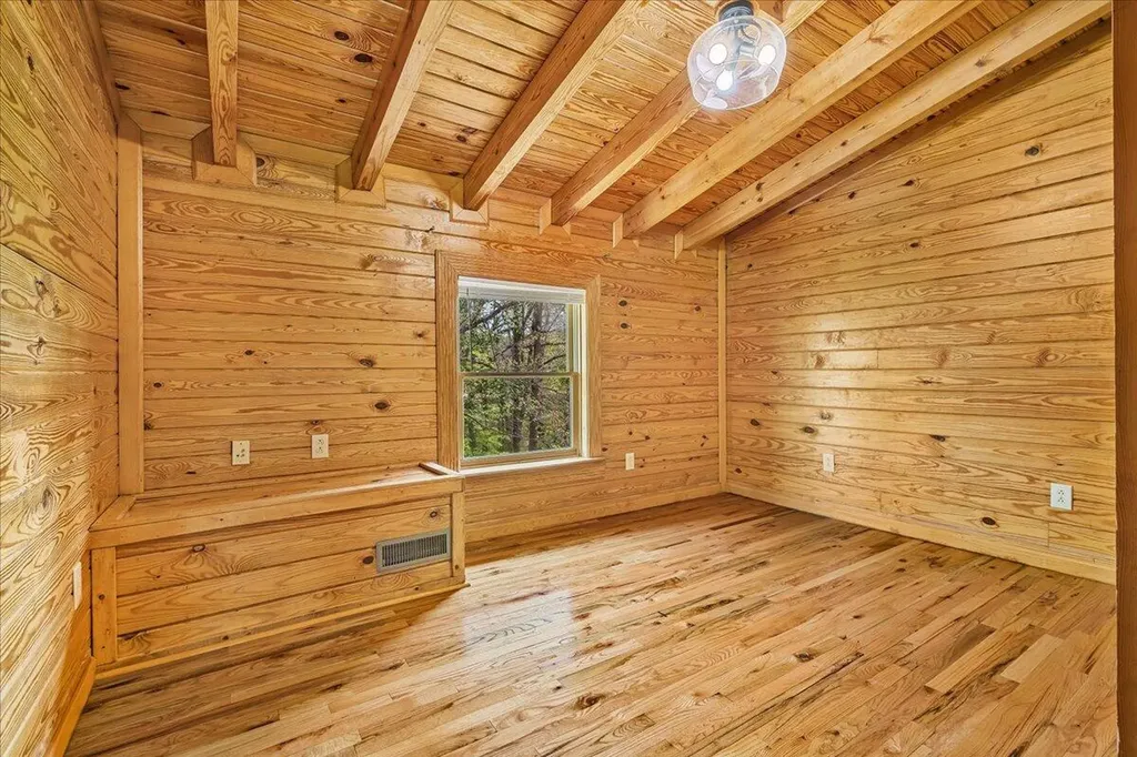 300 Oak Ridge Drive Stanton KY 40380