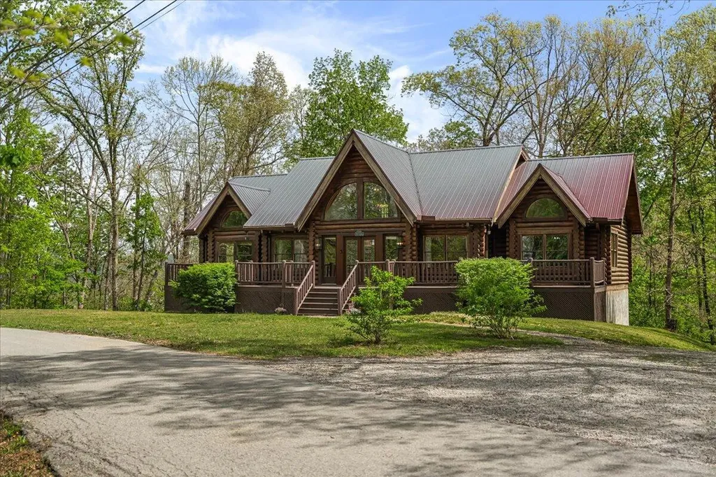 300 Oak Ridge Drive Stanton KY 40380