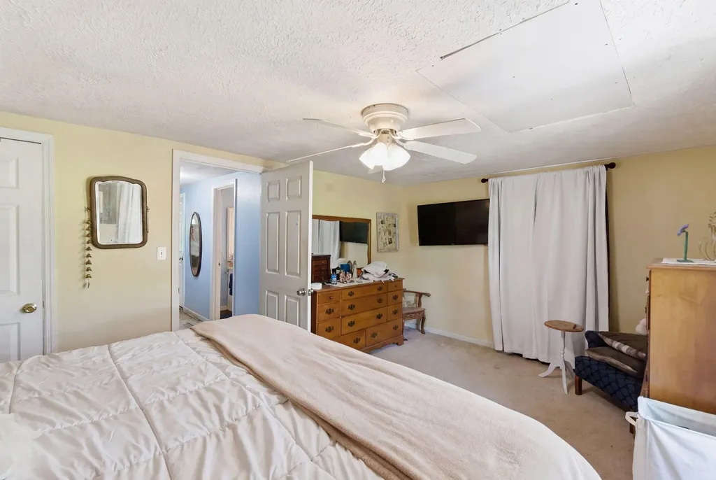 1092 Bushtown Road Harrodsburg KY 40330