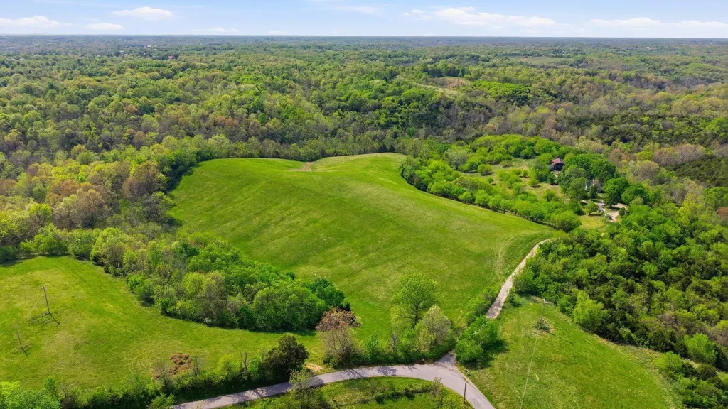 1092 Bushtown Road Harrodsburg KY 40330